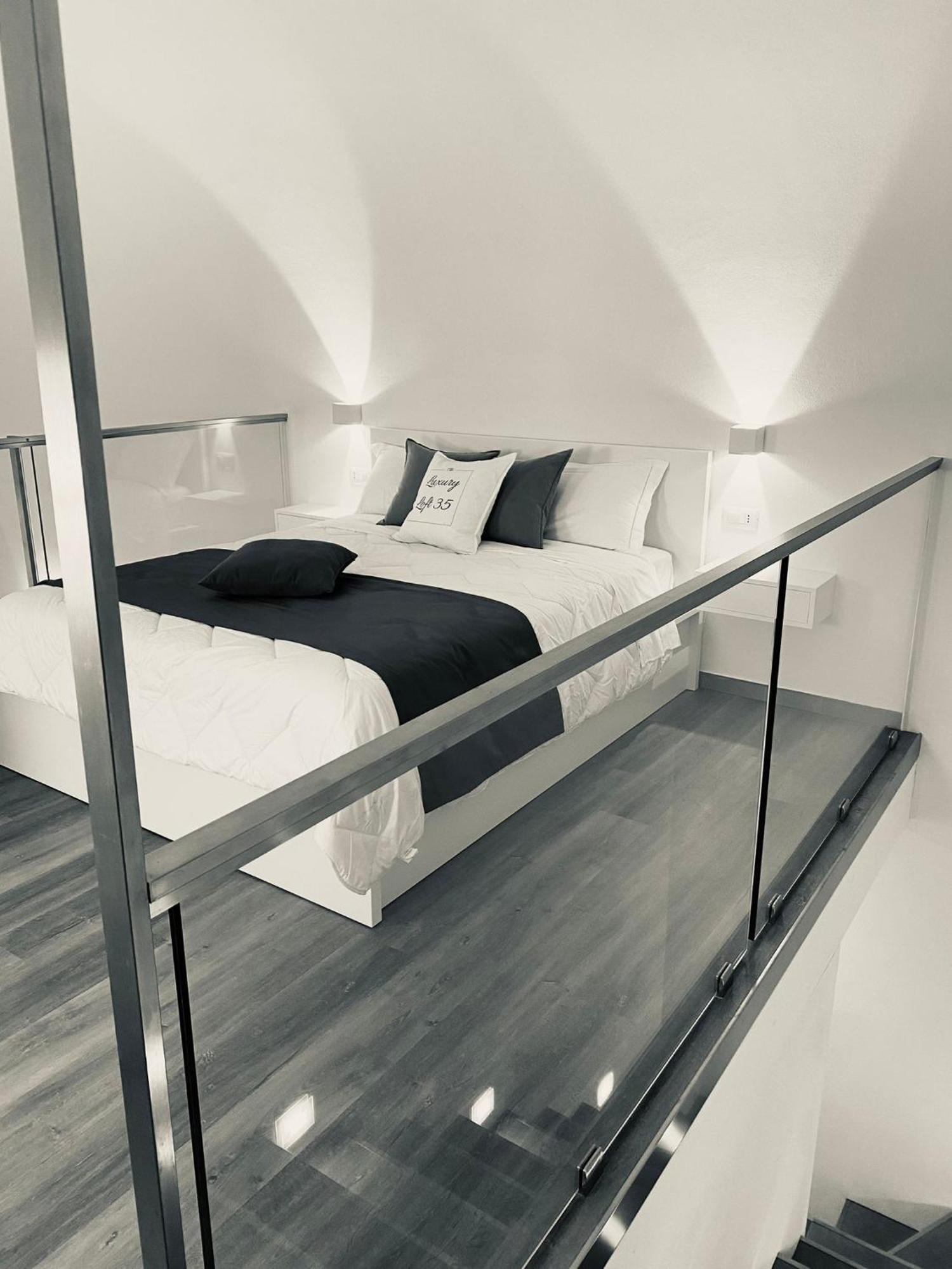 Luxury Loft 35 Hotel Cagliari Luaran gambar